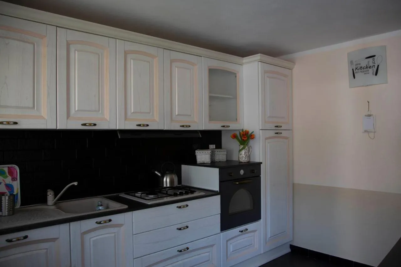 Casa Vacanze La Villetta Tra Cinque Terre E Versilia Ameglia 0*,  Italien